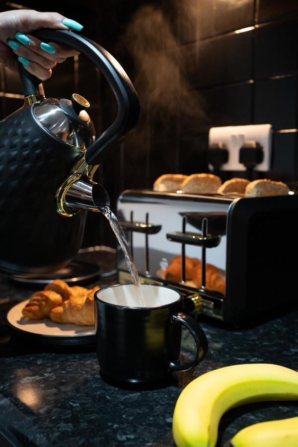 The Arran Suite - Your Stylish Scottish Getaway! Glasgow Luaran gambar